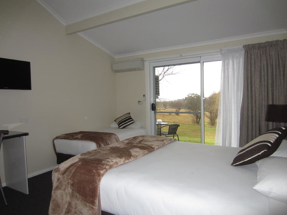 Moore Park Inn 10/39