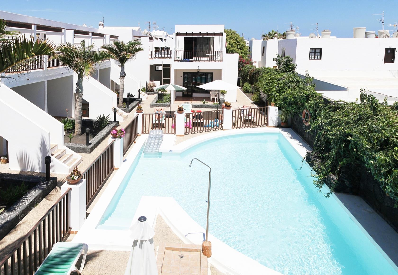 Las Lilas Apartments 21/34