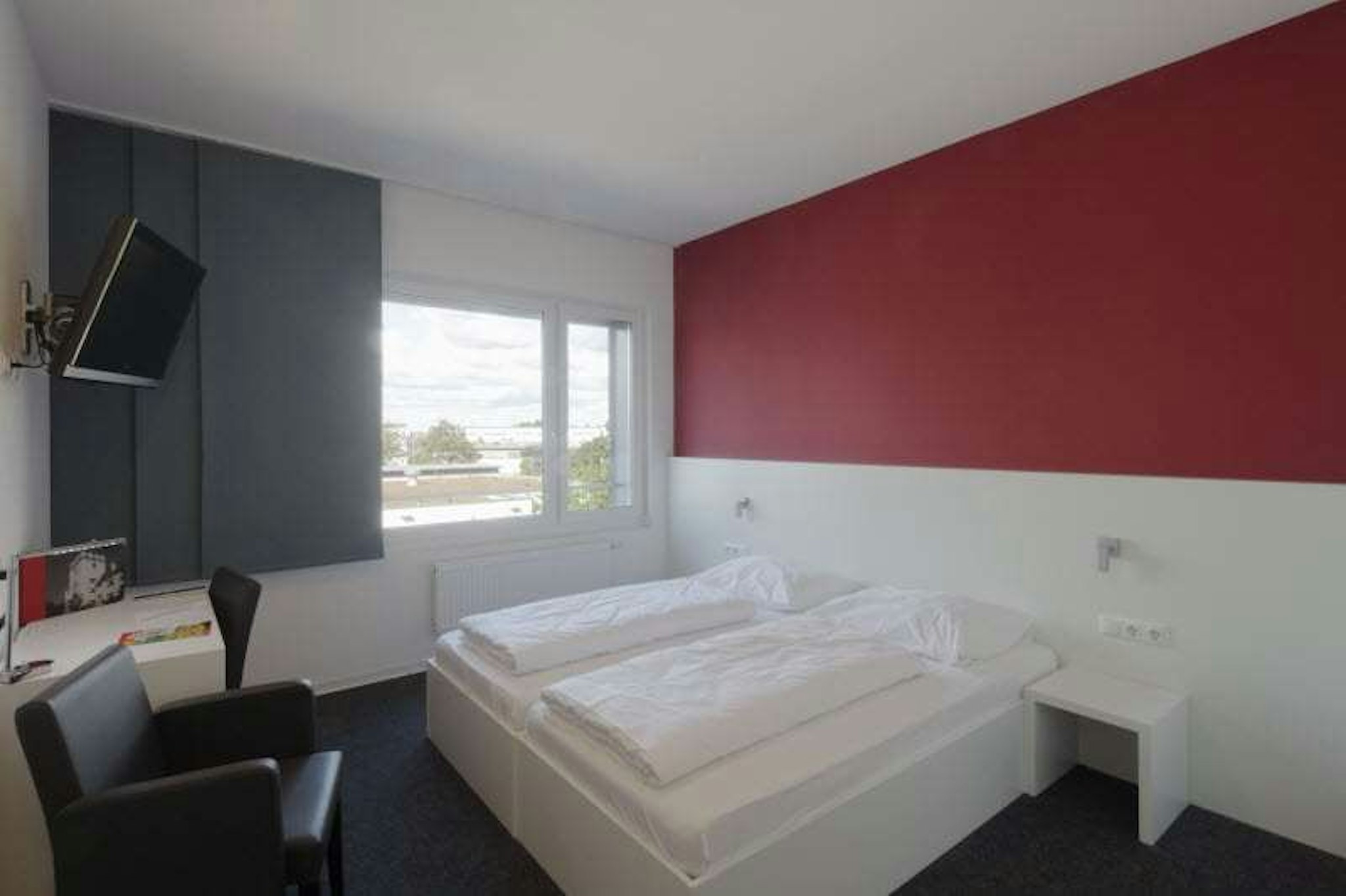 MK HOTEL STUTTGART 8/16