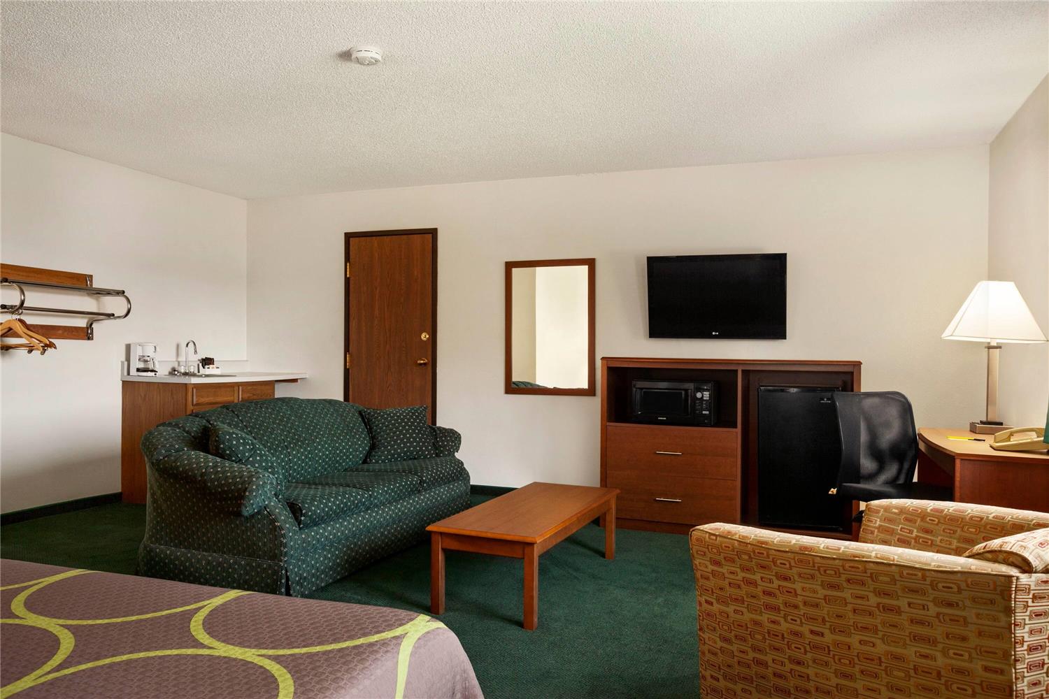 Super 8 By Wyndham Concordia 16/31