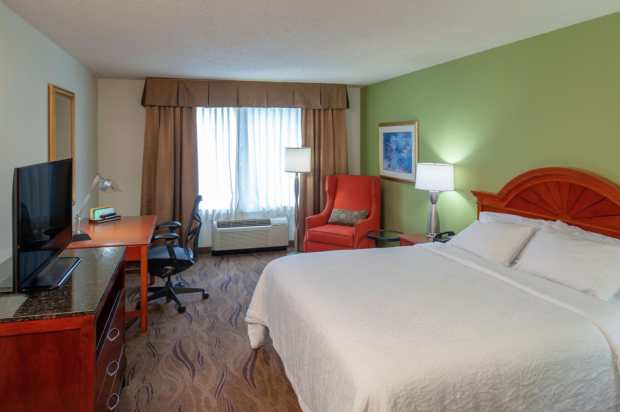 غرفة بسرير كينج لذوي الإعاقة، Hilton Garden Inn Allentown Bethlehem Airport 2/7