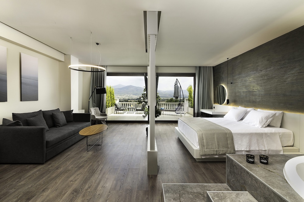 Heaven Hotel 26/54