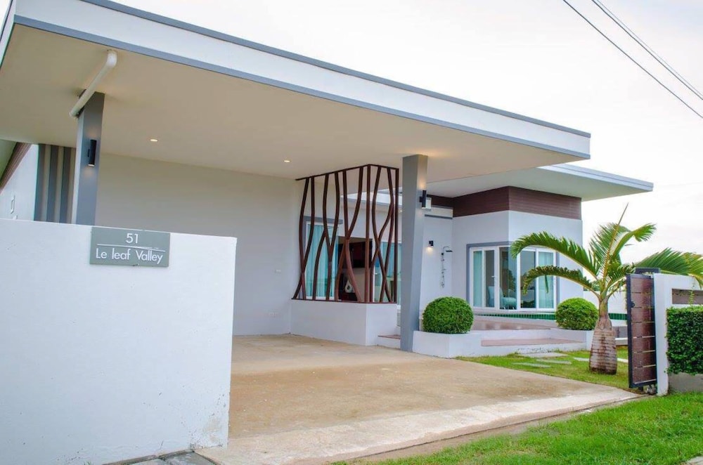 L.A. Pool Villa Huahin photo1