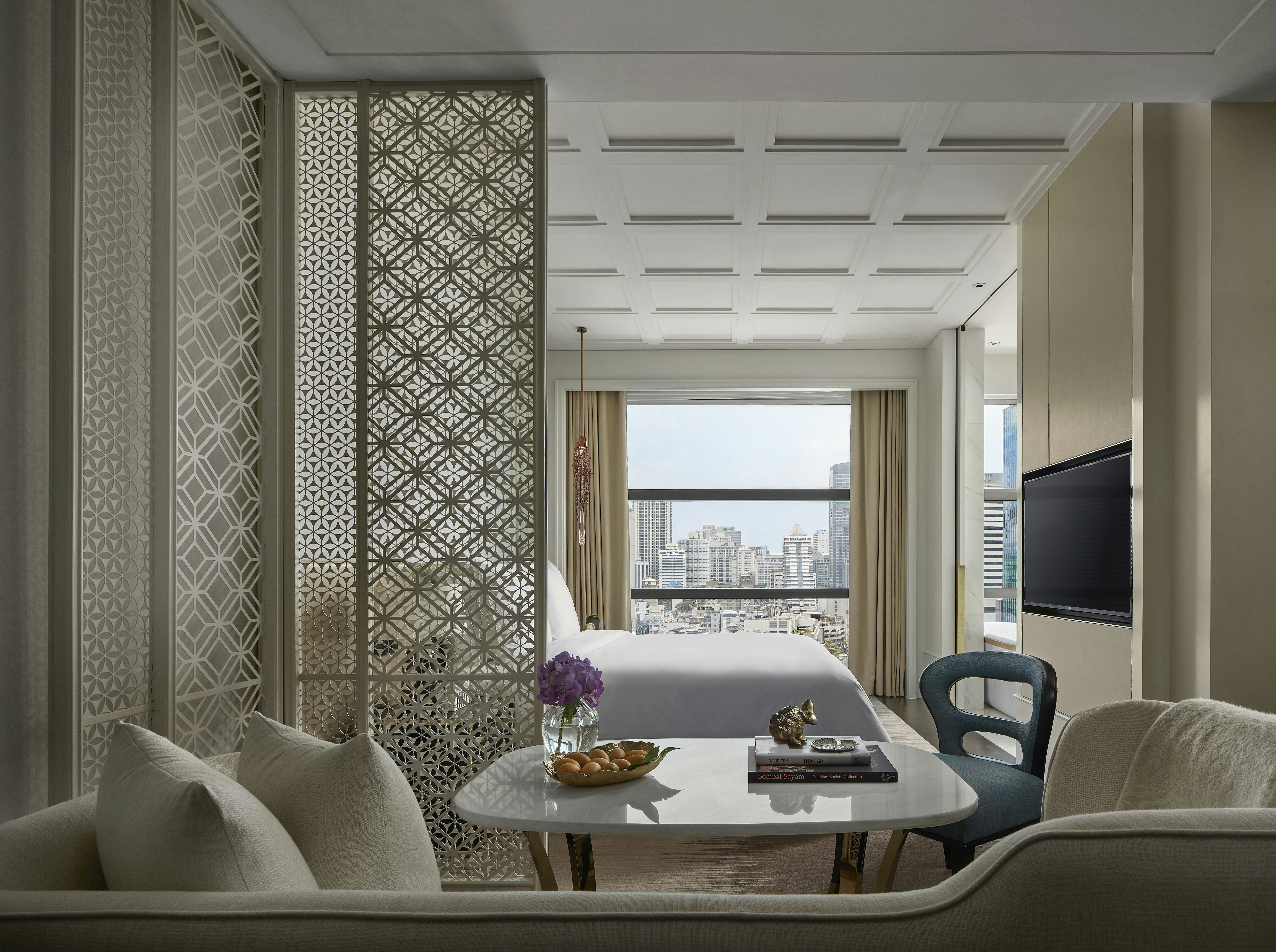 Rosewood Bangkok 76/84