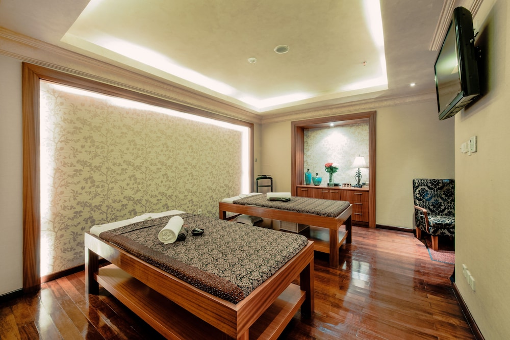 The Papandayan Hotel 35/60