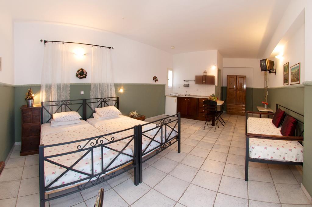 NOSTOS STUDIOS & APARTMENTS 14/21