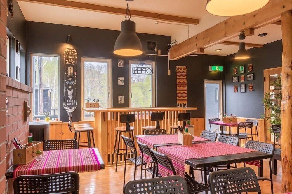 Freeride Lodge Niseko 35/40
