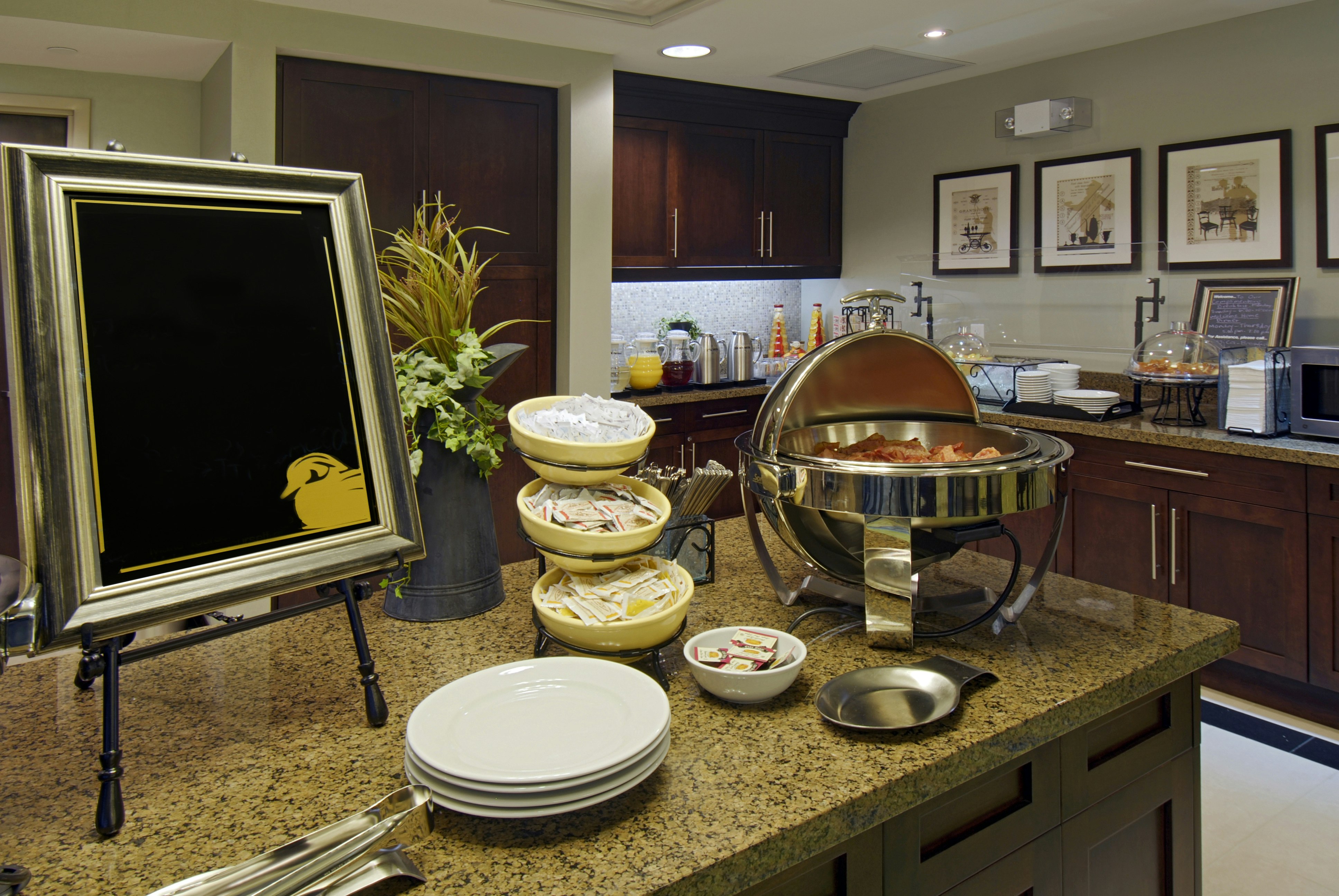 Homewood Suites By Hilton Toronto-Markham 24/55