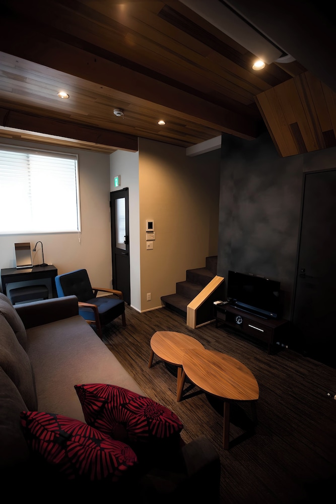 Hotel Sengokuhara 533 28/46