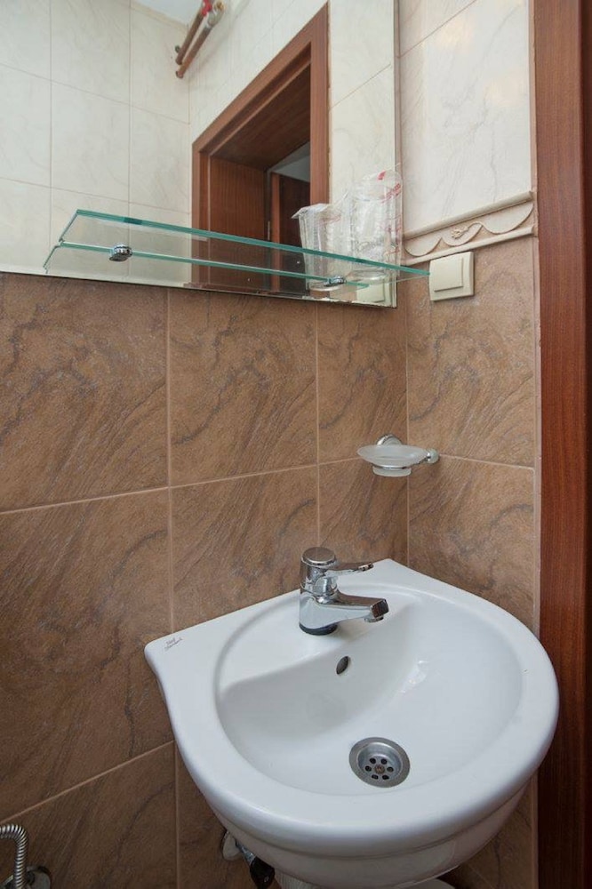 Guest House Medin 49/50