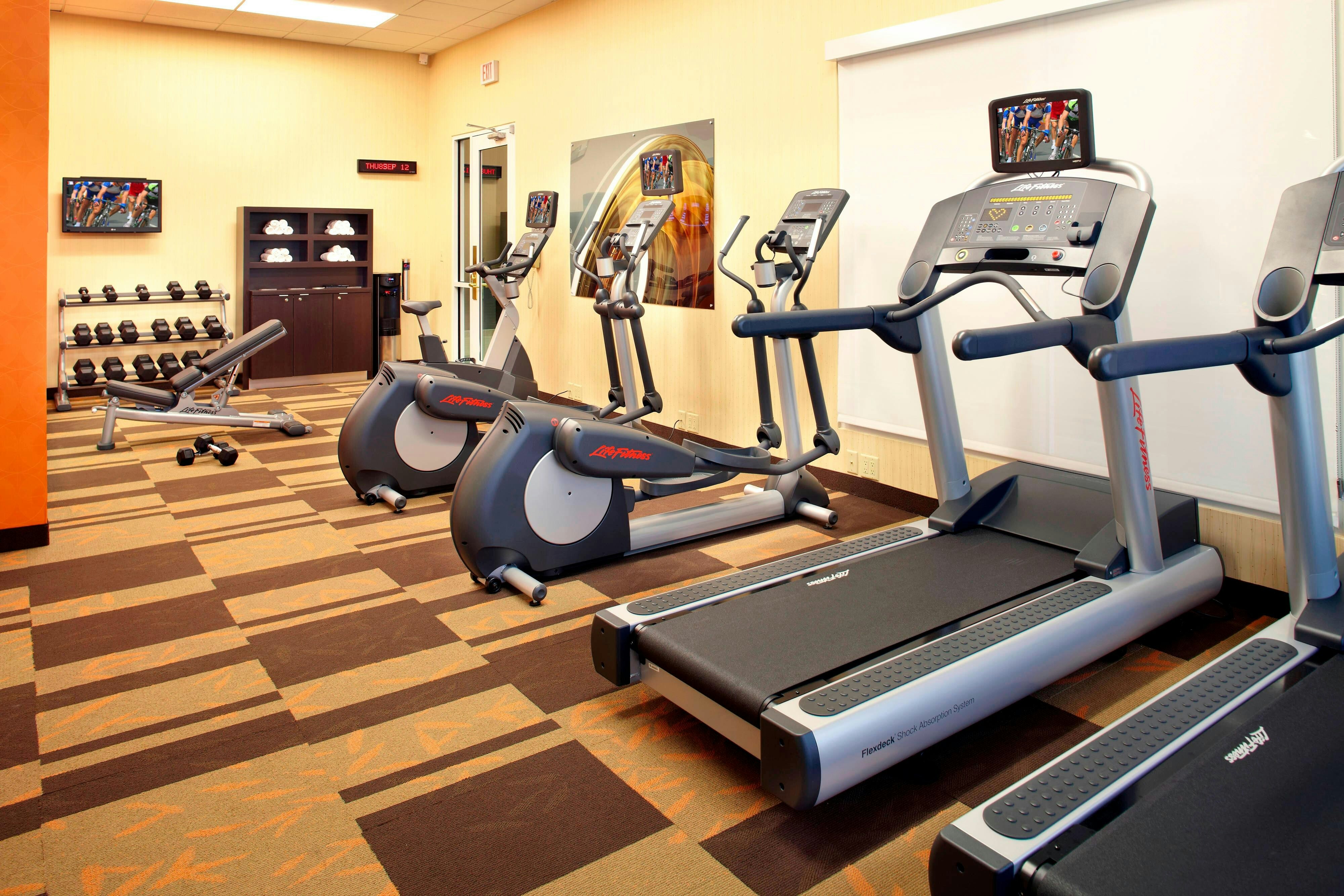 Courtyard By Marriott Tampa Oldsmar 9/19
