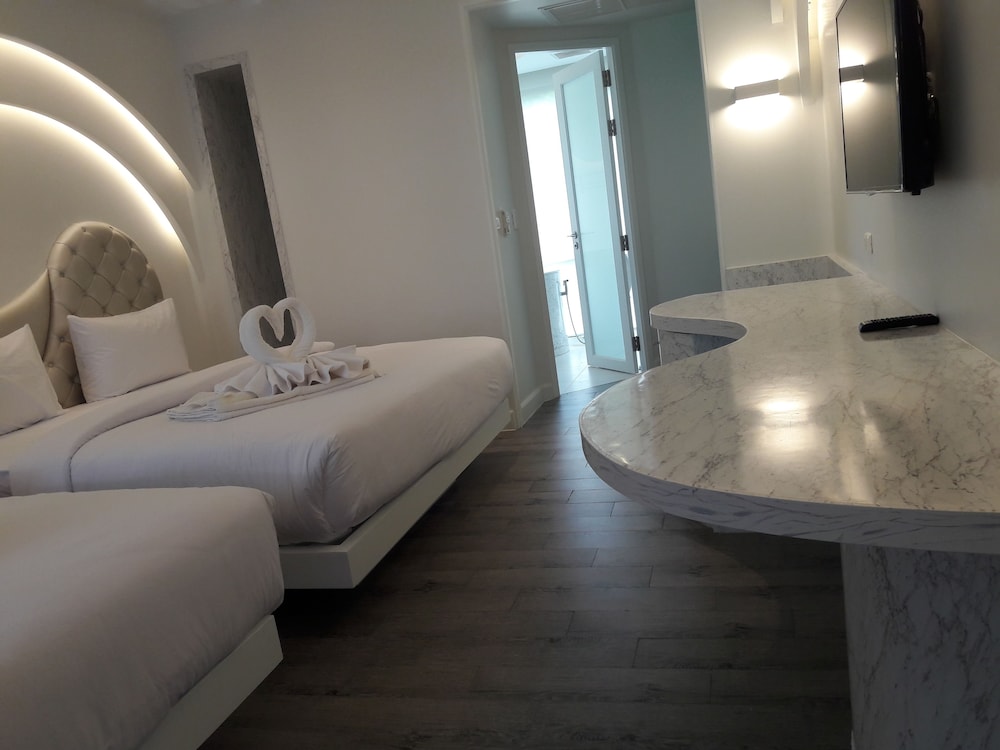 AVATARA RESORT 41/59