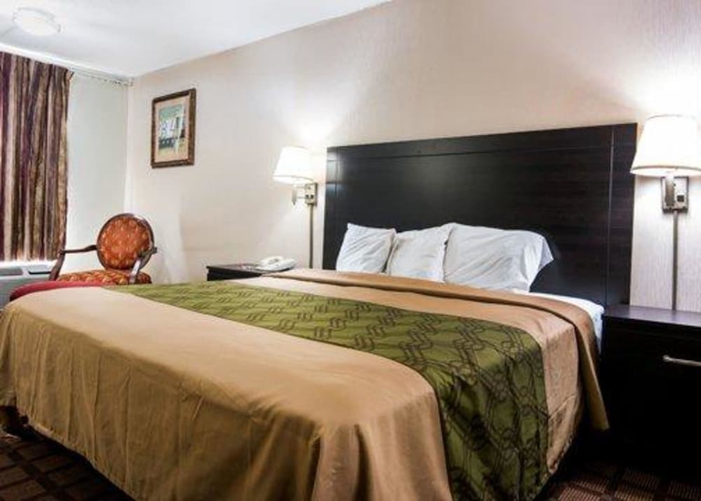 Econo Lodge Selma - Smithfield 9/25
