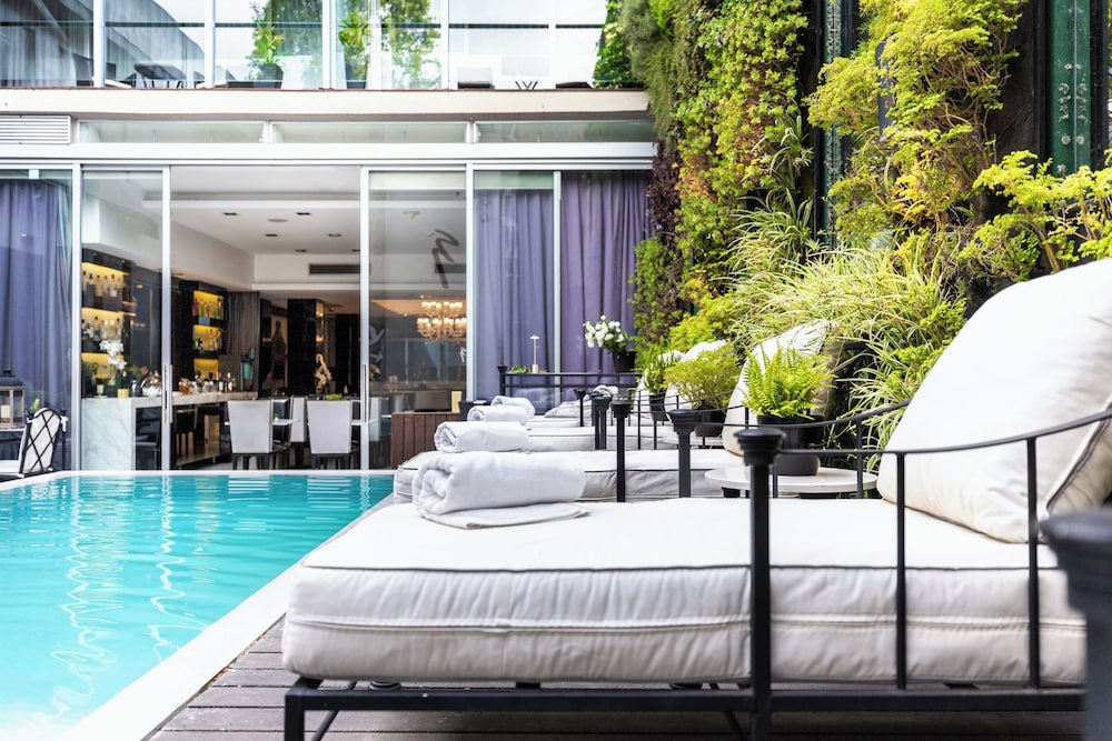 1828 Smart Hotel 4/69