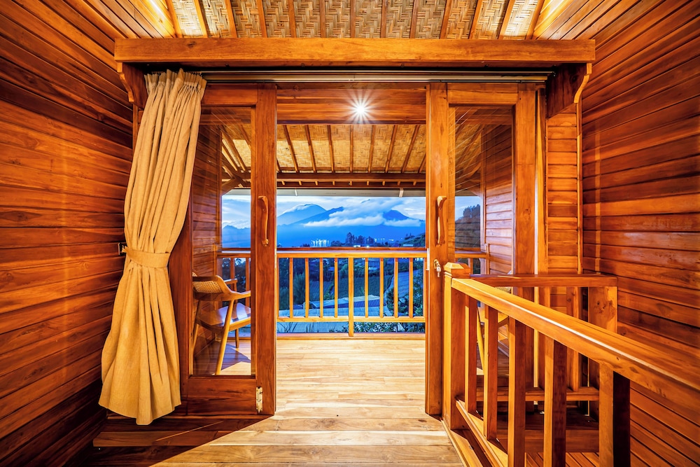 The Dewi Eco Bamboo Villa 36/58