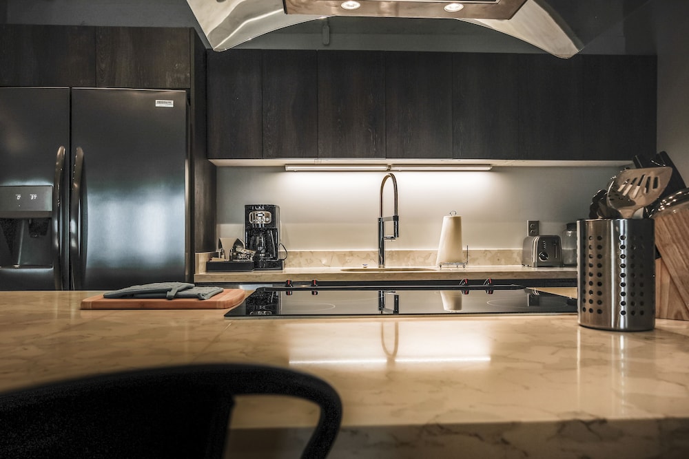 Etage Executive Living 5/72
