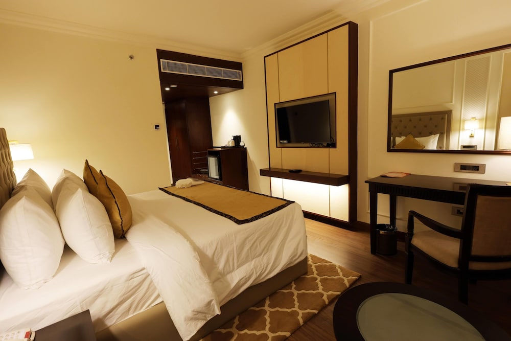 Ramada by Wyndham Jaisalmer Barmer Road 31/70