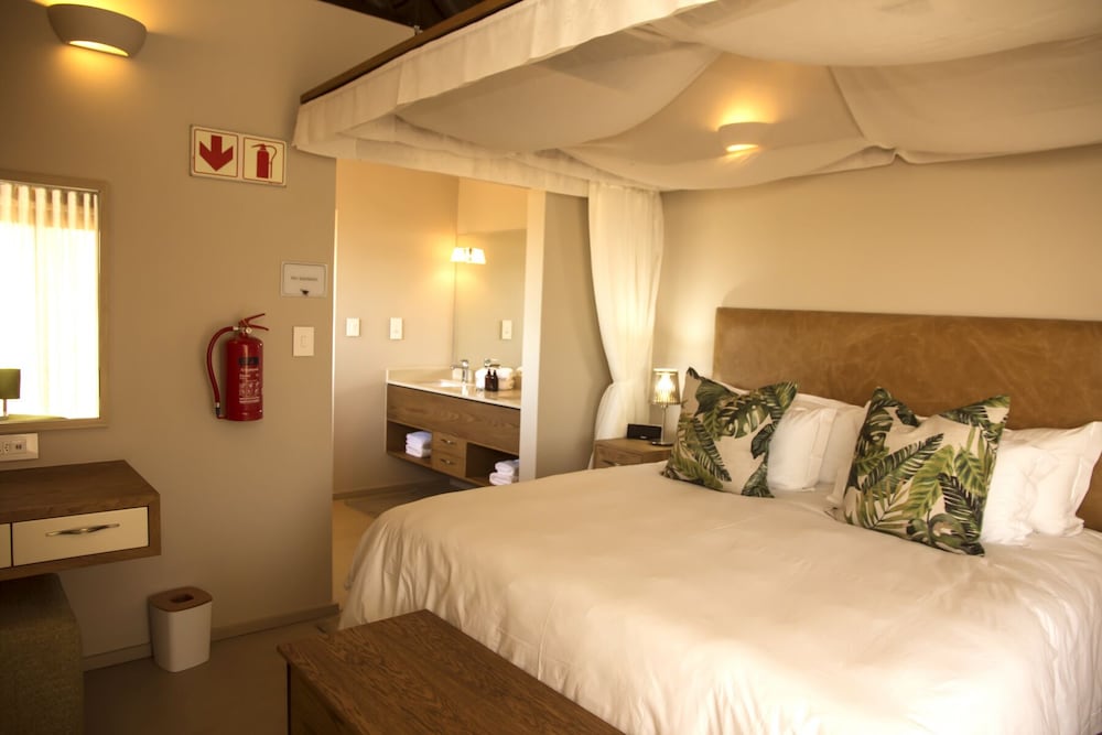 Jacana River Lodge 7/50