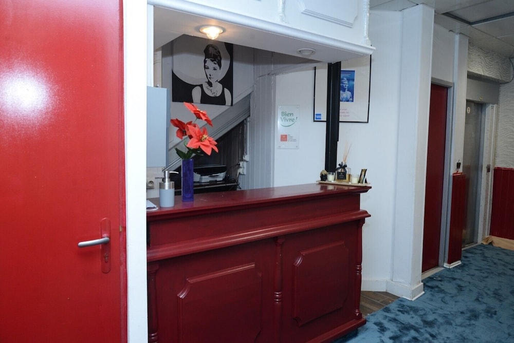 Hotel Aux Armes de Belgique 8/33