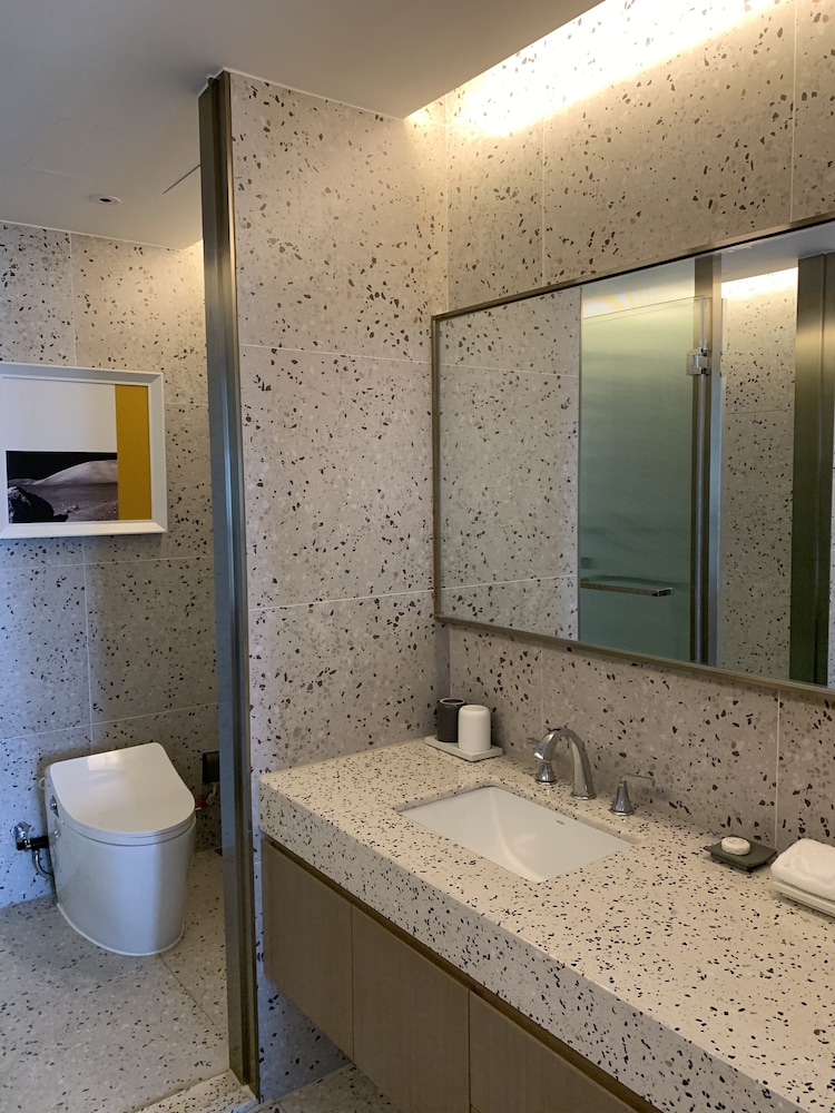 Hankou Kingdom Hotel 46/50