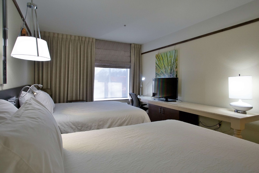 Hilton Garden Inn Bentonville Hotel 18/62