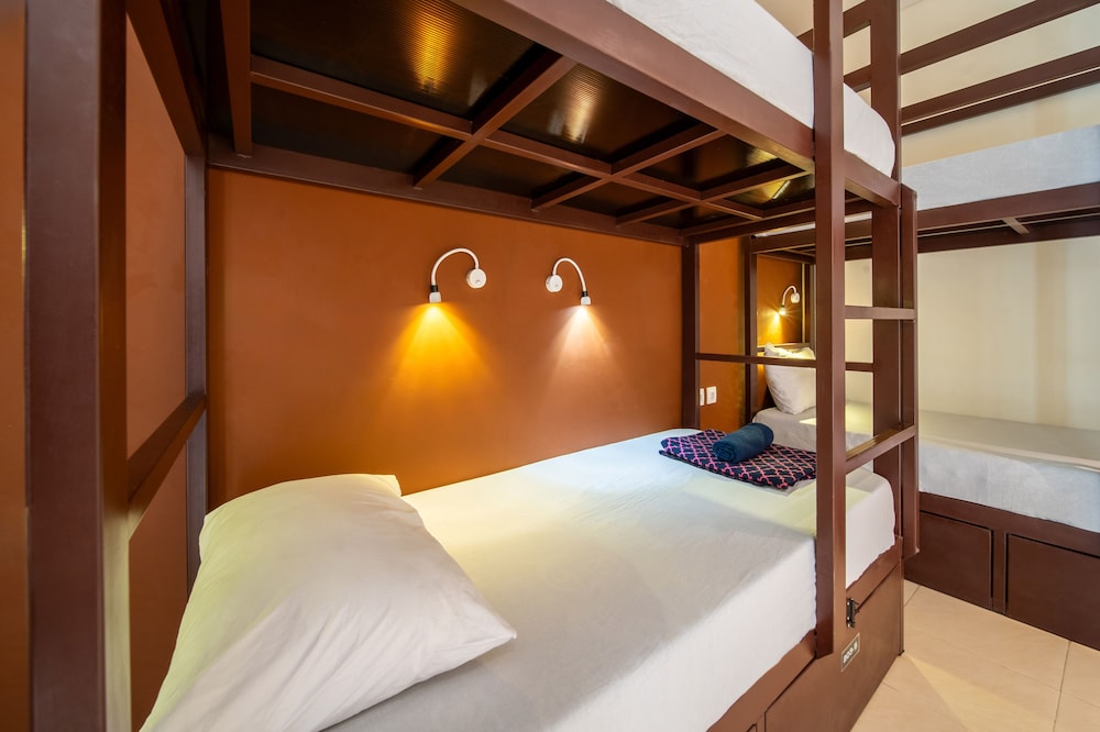 Gelatik Bed And Breakfast - Hostel 21/50