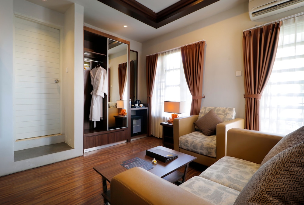 The Lerina Hotel Nusa Dua 36/60