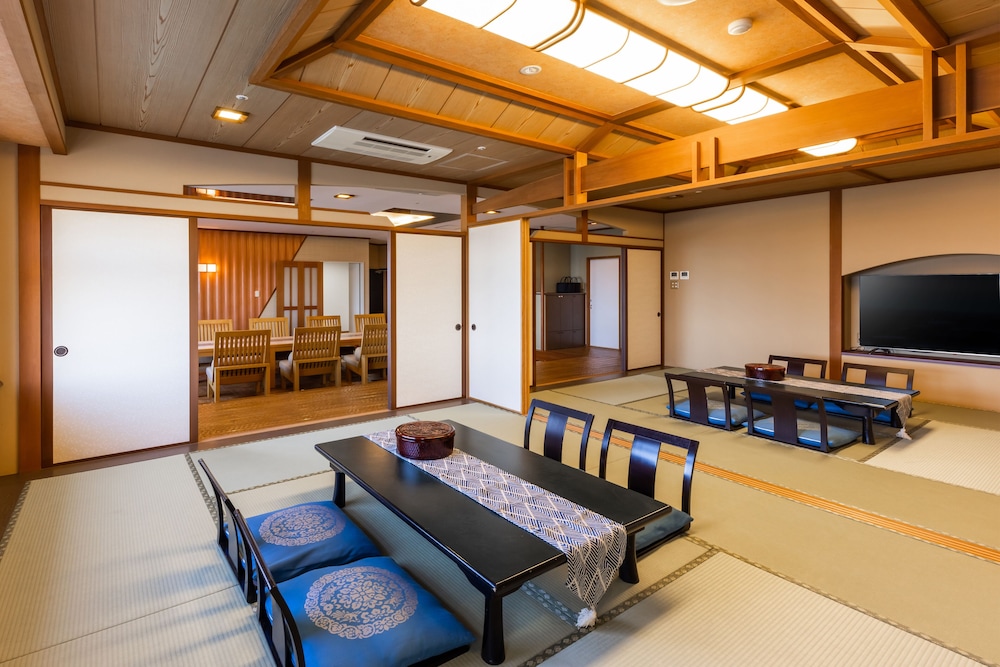 Choshi Grand Hotel 11/50