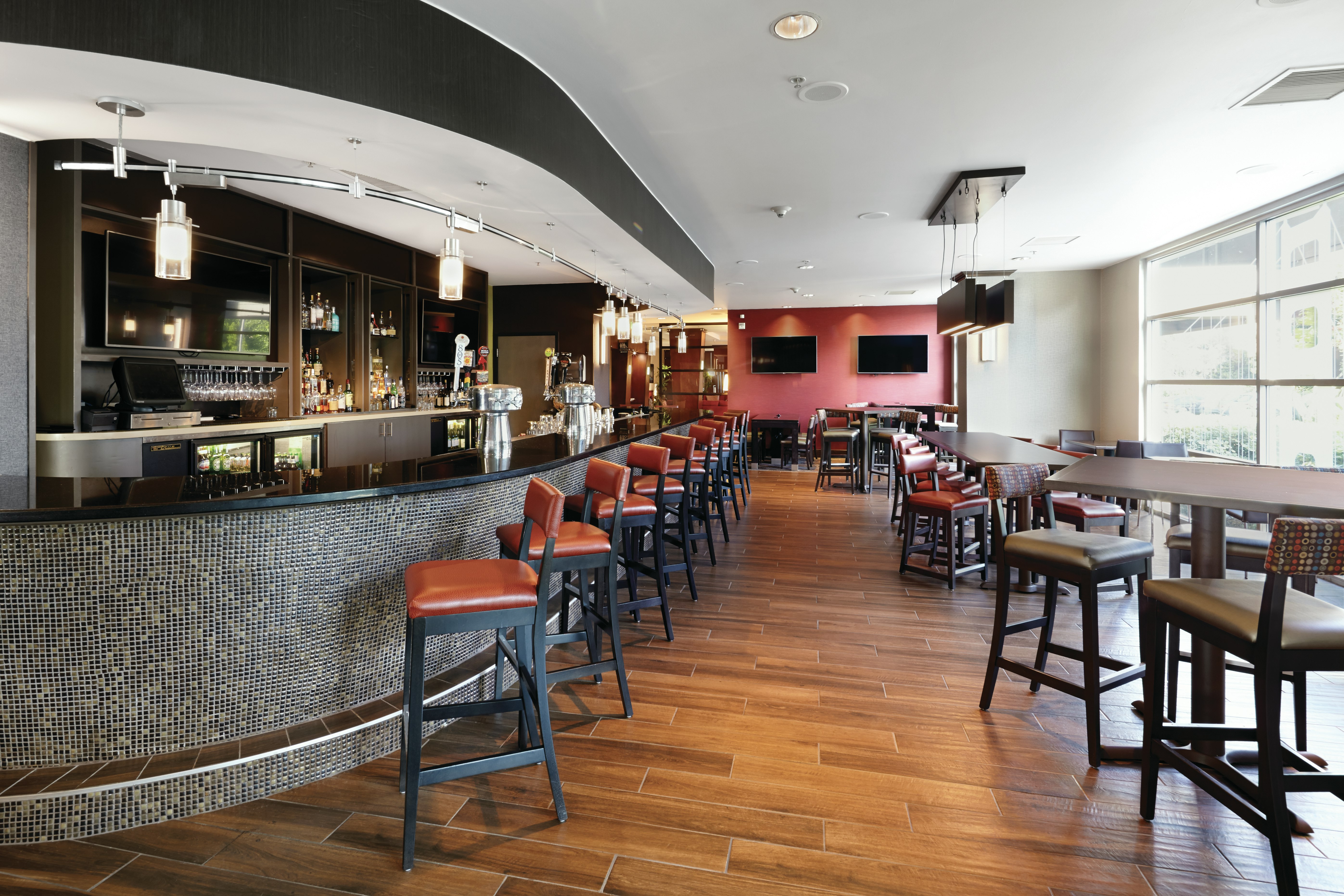 DoubleTree by Hilton Hotel San Francisco Airport North 66/81
