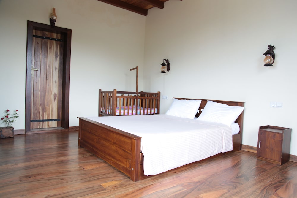 4 BEDROOMS, SIGNATURE, COTTAGE, MOUNTAIN SIDE, GARDEN VIEW