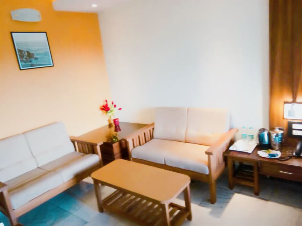 Hotel Madhuvan Serai 14/25