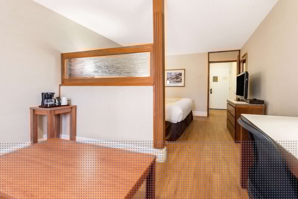 Quality Inn & Suites Gatineau 36/42