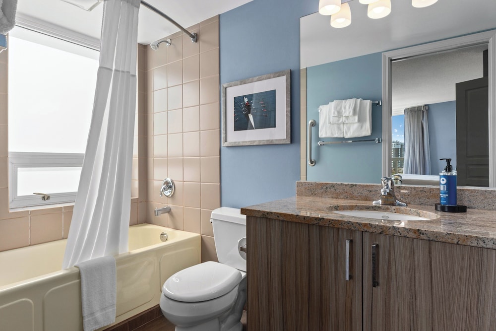 2 Bedrooms, Condo, Deluxe, Murphy Bed, Queen and Twin Beds, Kitchen, Worldmark Victoria 7/9