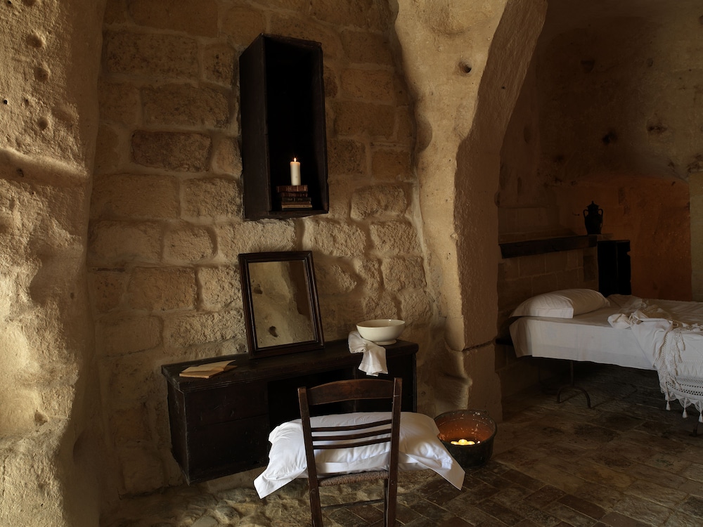 Sextantio Le Grotte Della Civita 8/60
