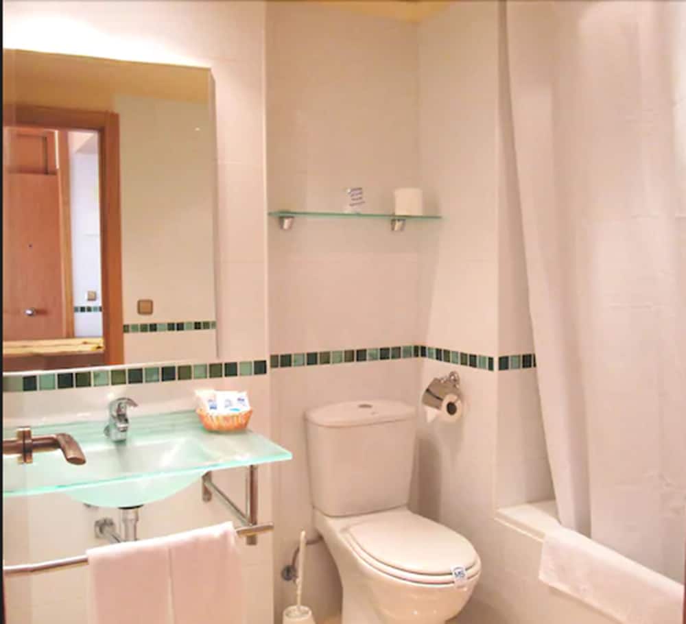 Apartamentos MS Puerto Marina 48/50