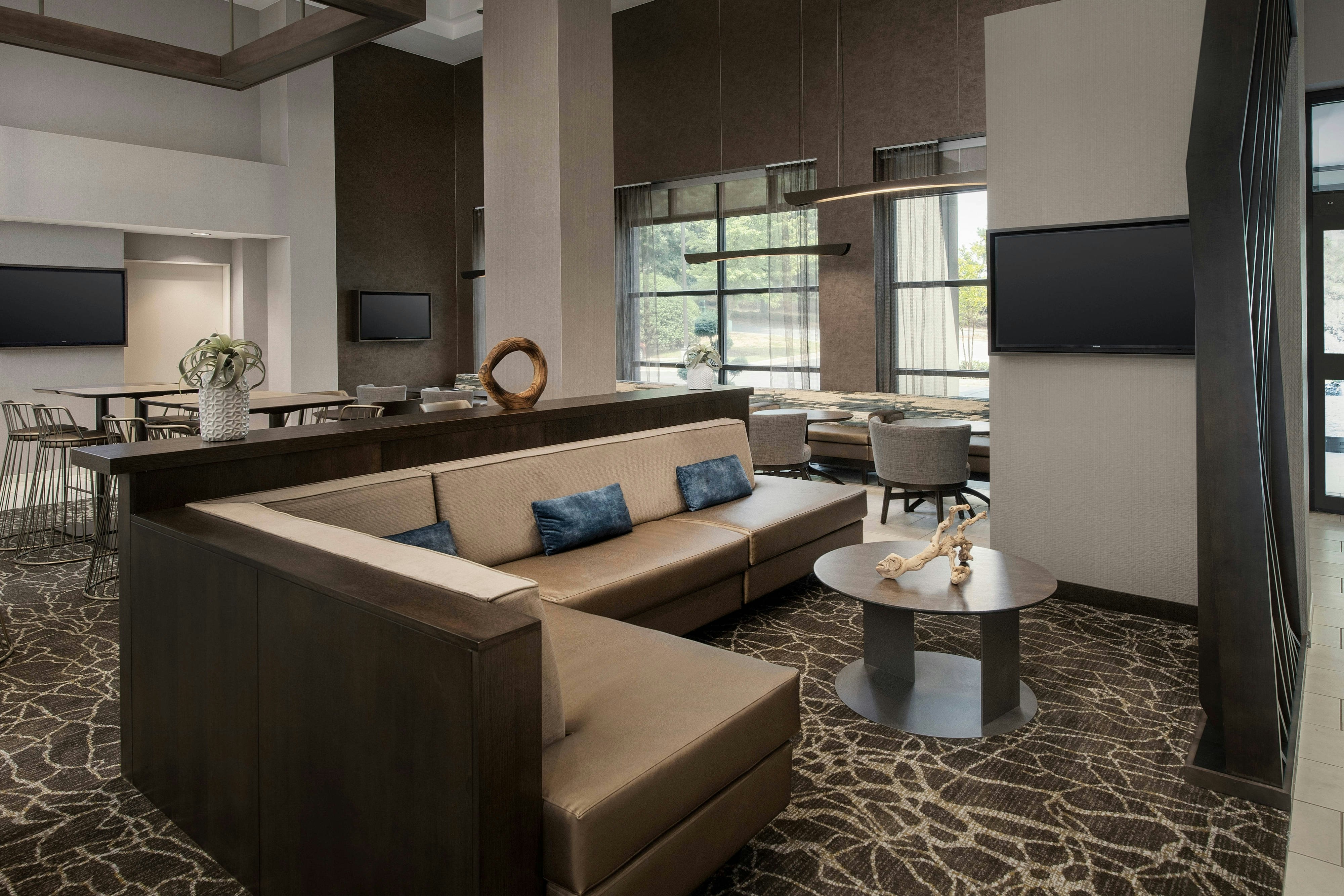 SpringHill Suites by Marriott Atlanta Perimeter Center 10/17