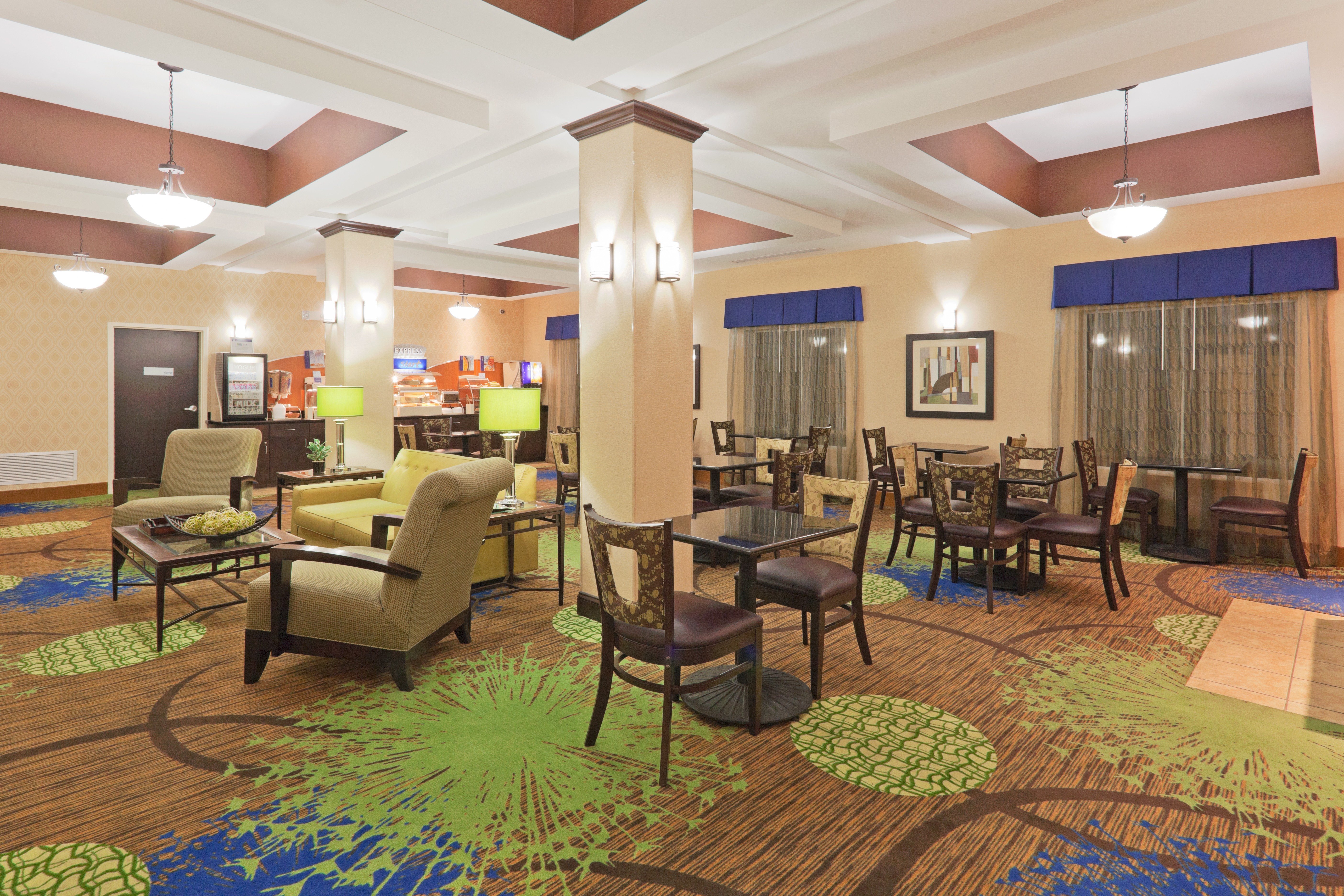 Holiday Inn Express Columbia 44/49
