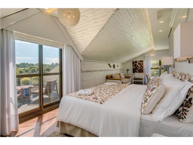 Junior Suite with Balcony Double Bed