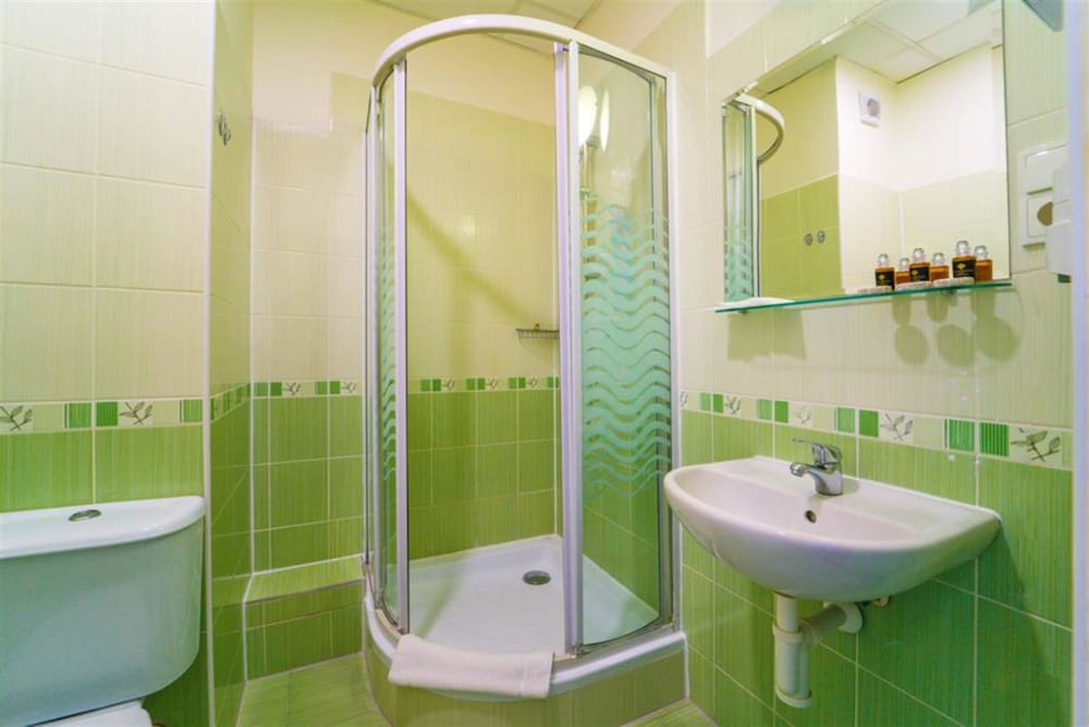 Metropolitan Old Town Hotel 15/63