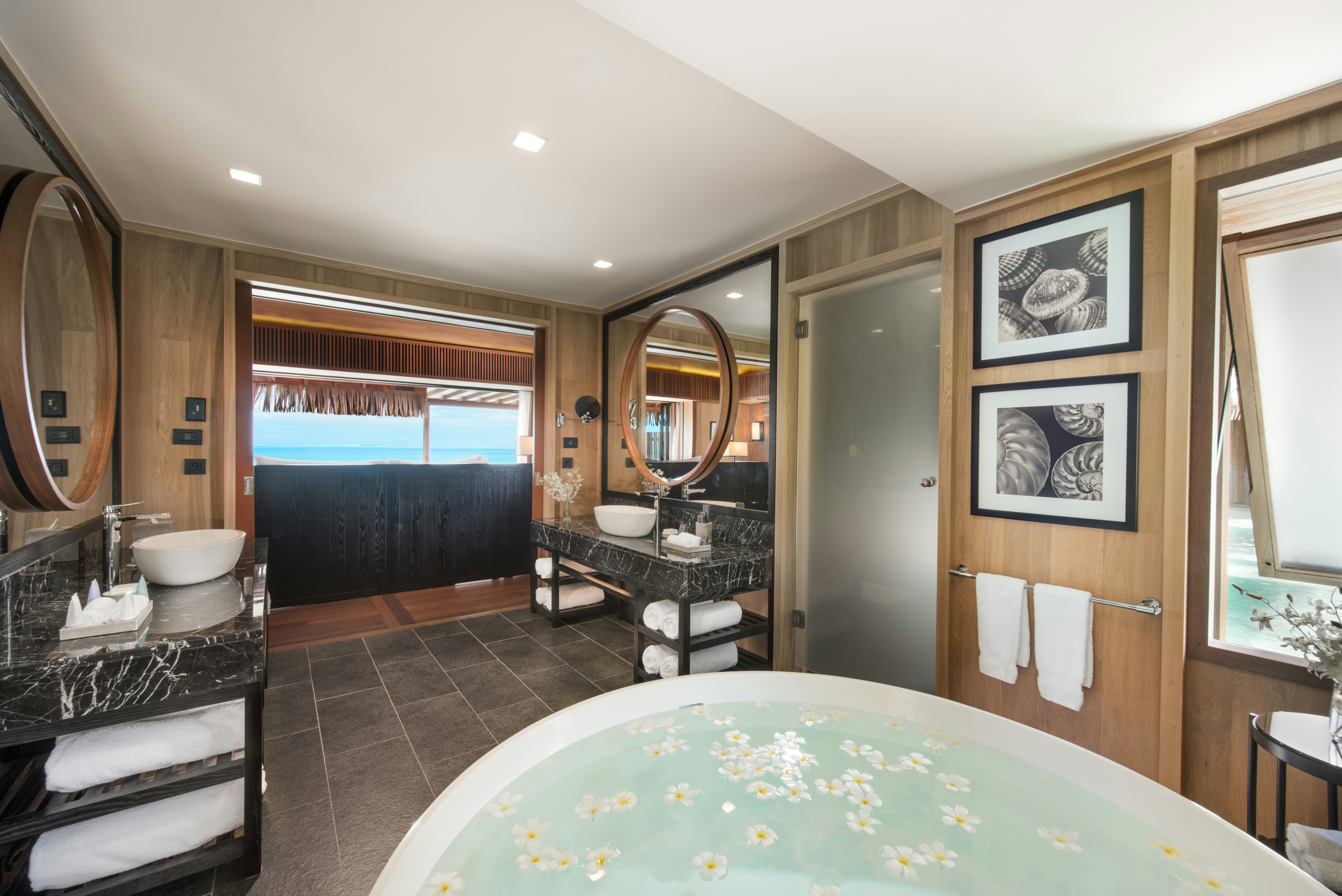 Conrad Bora Bora Nui 17/50