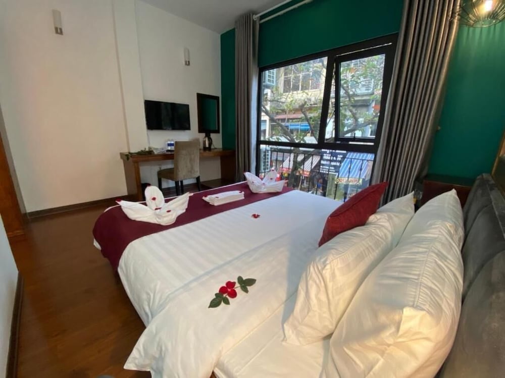 NT Elysian Hotel 46/76