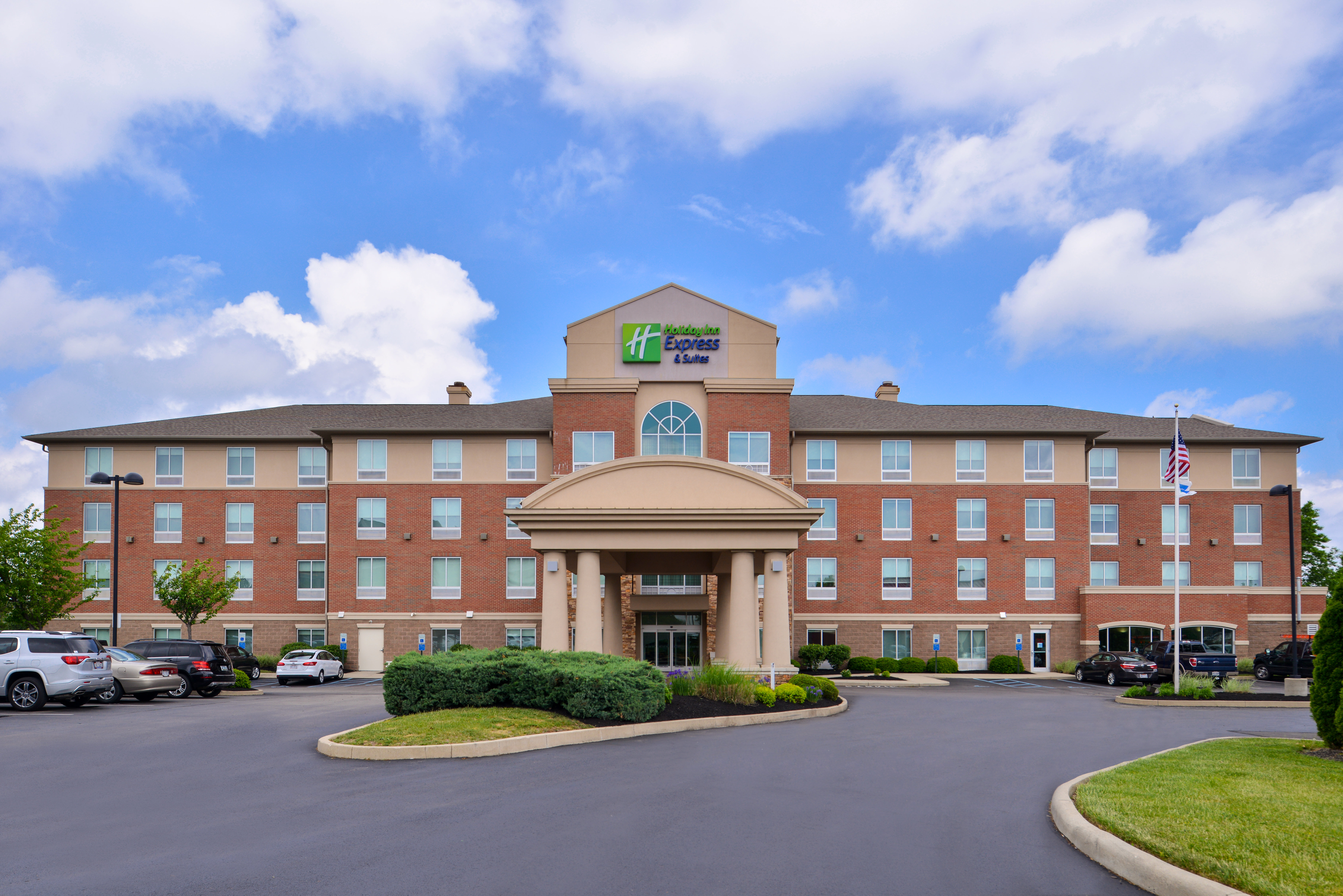Holiday Inn Express Suites Cincinnati Mason 7/49