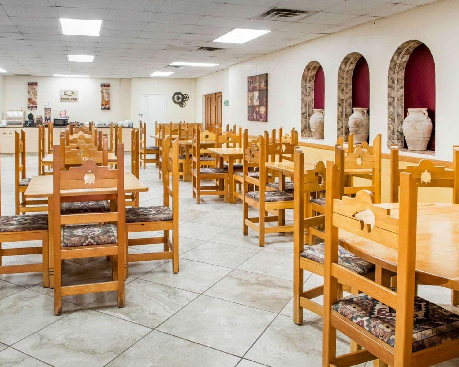 Econo Lodge Carlsbad Caverns Area 15/25