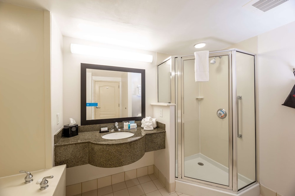 Hampton Inn Lawrenceville Duluth 16/71