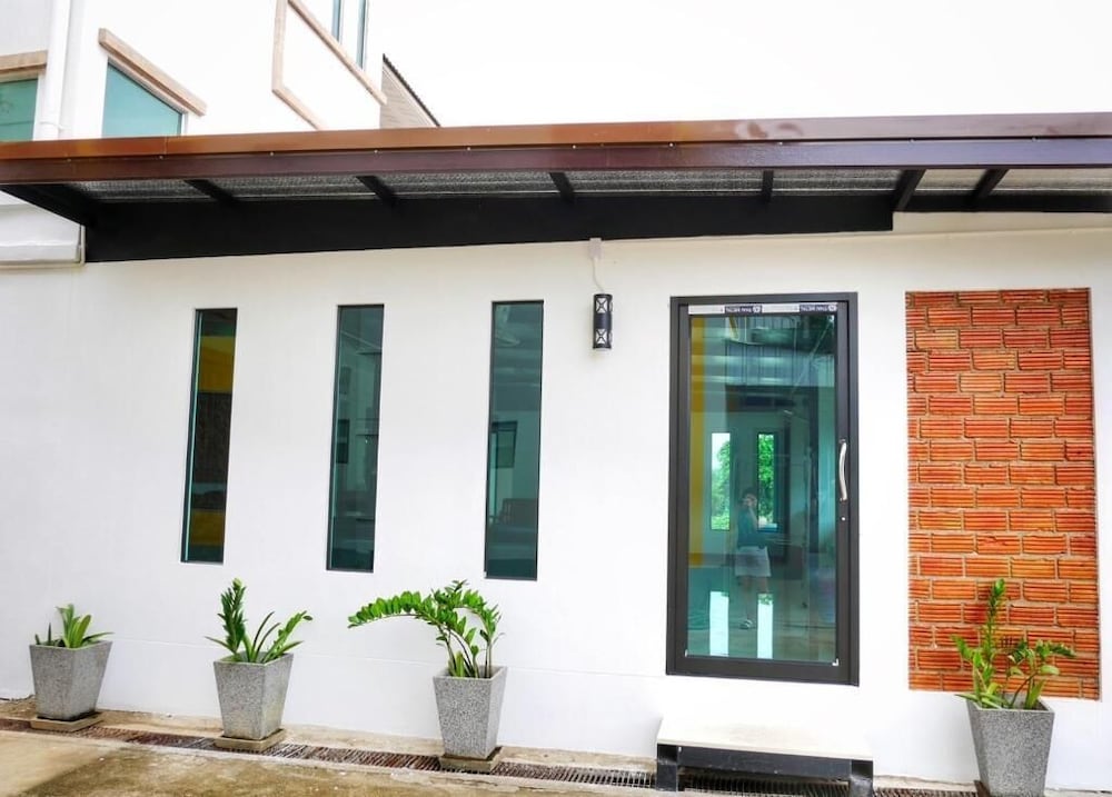 Fang Villa Hotel 9/52