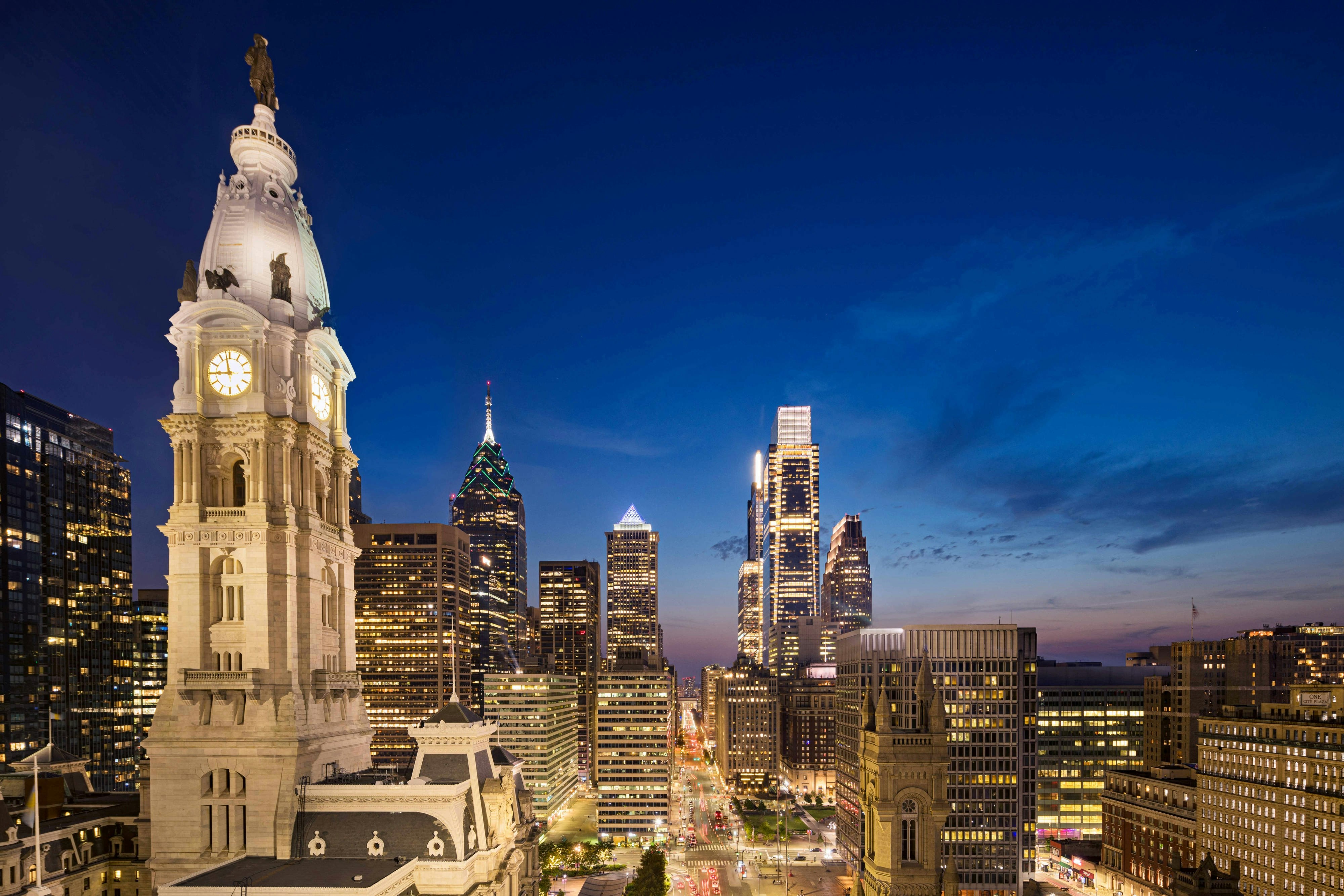 The Notary Hotel, Philadelphia, Autograph Collection 31/32