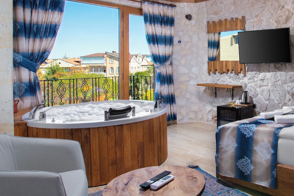 Cappadocia Fiesta Stone House 16/23