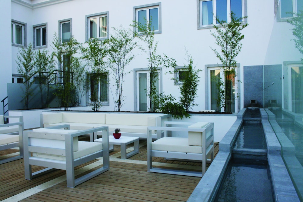 Jeronimos 8 Hotel 39/67
