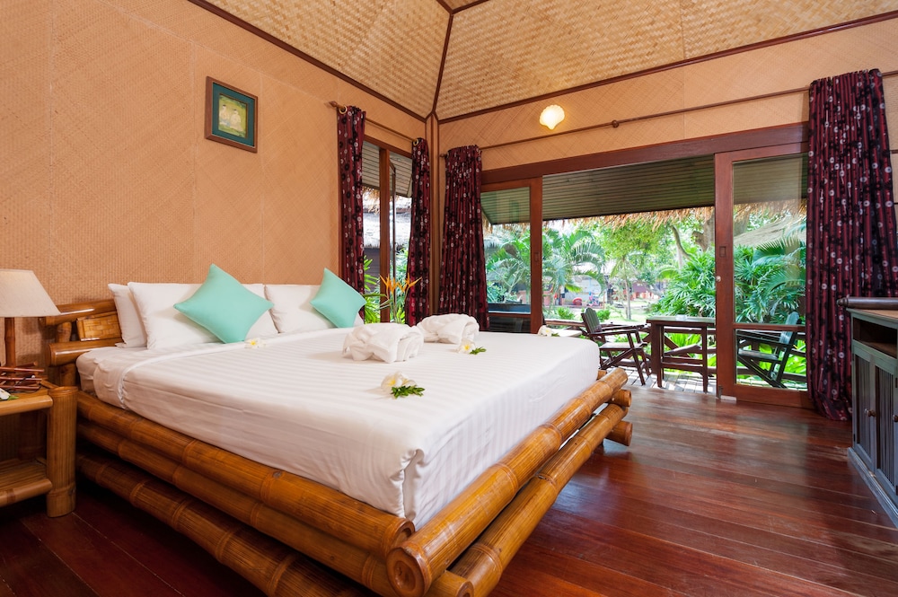 Palm Leaf Resort 28/54
