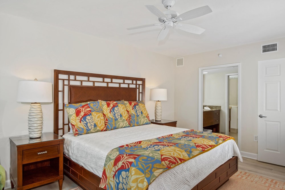 GullWing Beach Resort 23/50
